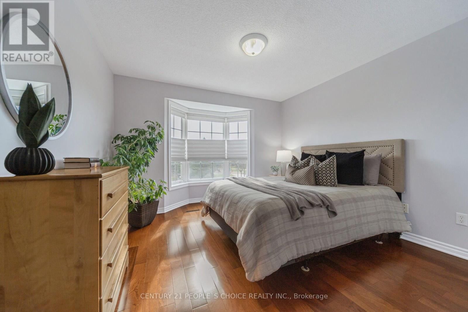 7107 APPLETREE LANE Image 36