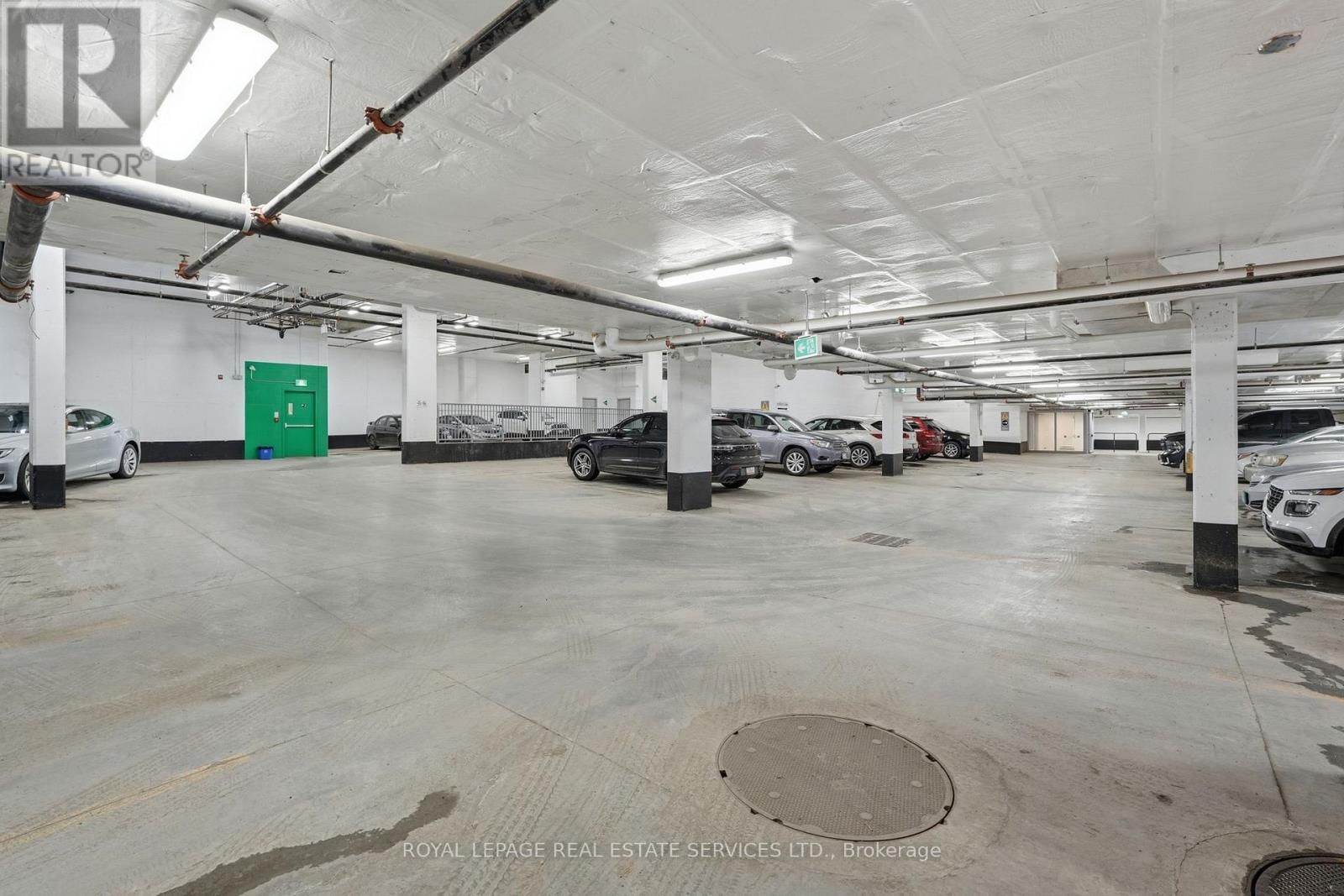 10 NEIGHBOURHOOD LANE Image 16