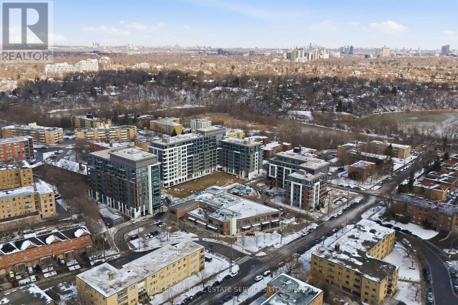 10 NEIGHBOURHOOD LANE Image 21