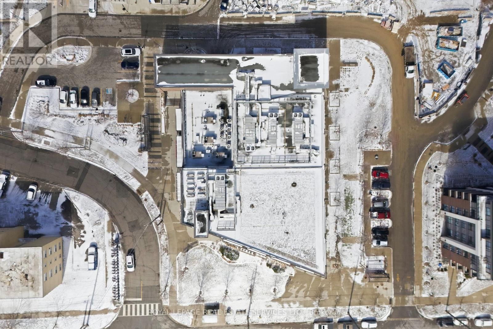 10 NEIGHBOURHOOD LANE Image 23