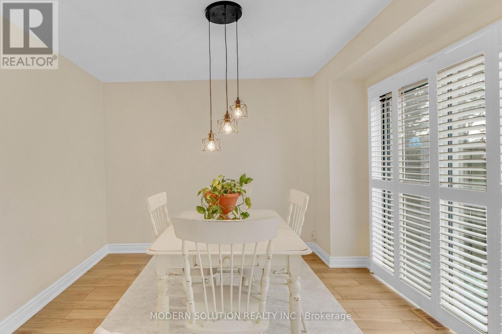 58 - 2275 CREDIT VALLEY ROAD Image 13