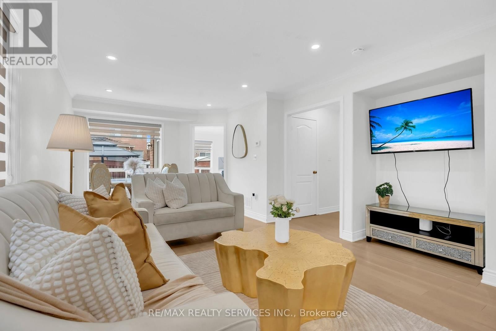 110 DWYER DRIVE Image 13