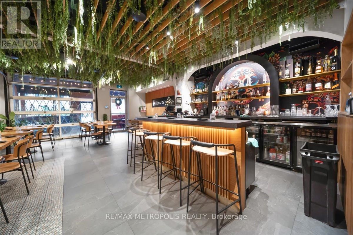 1226 KING STREET WEST Image 5