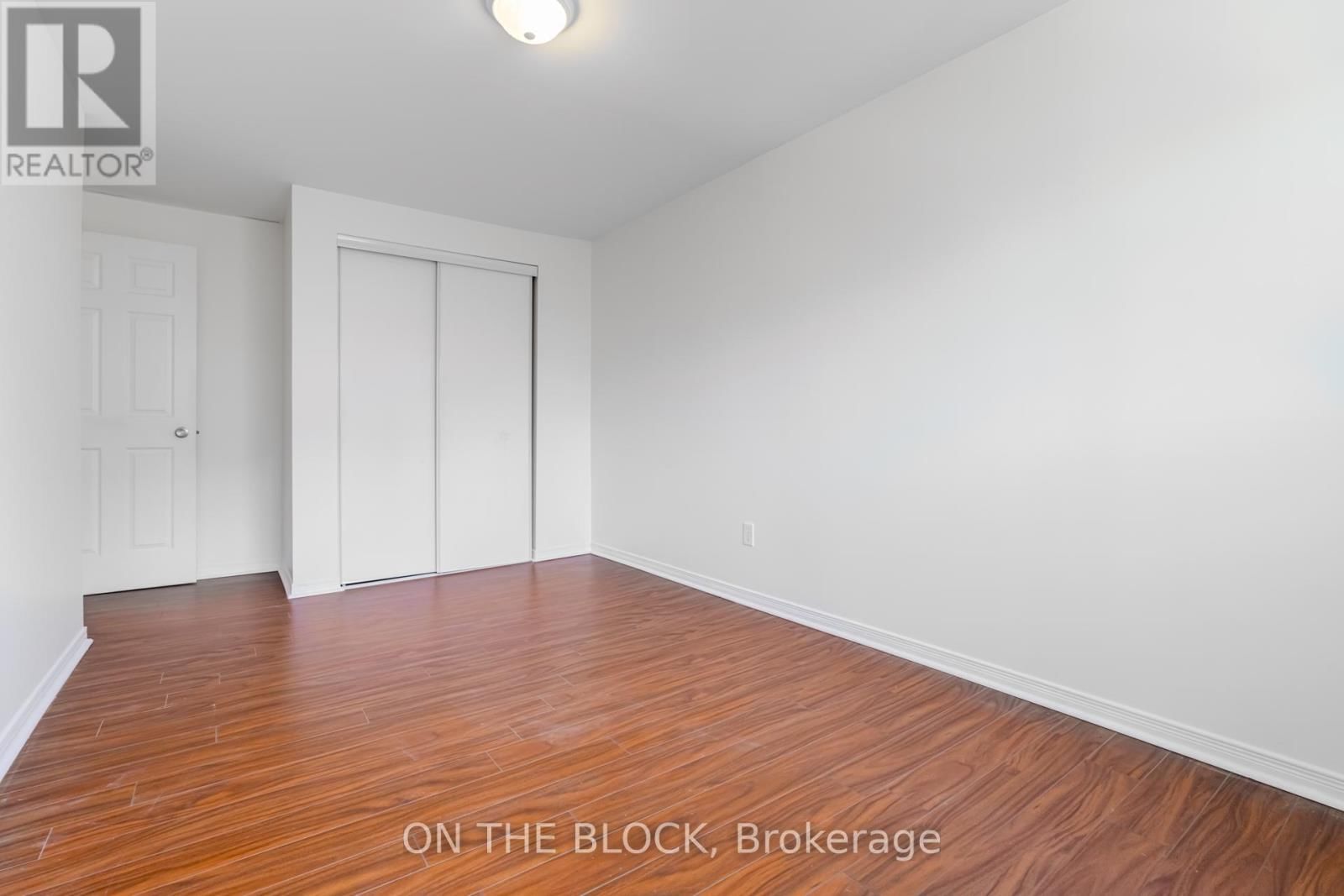 47 CARLETON PLACE Image 29