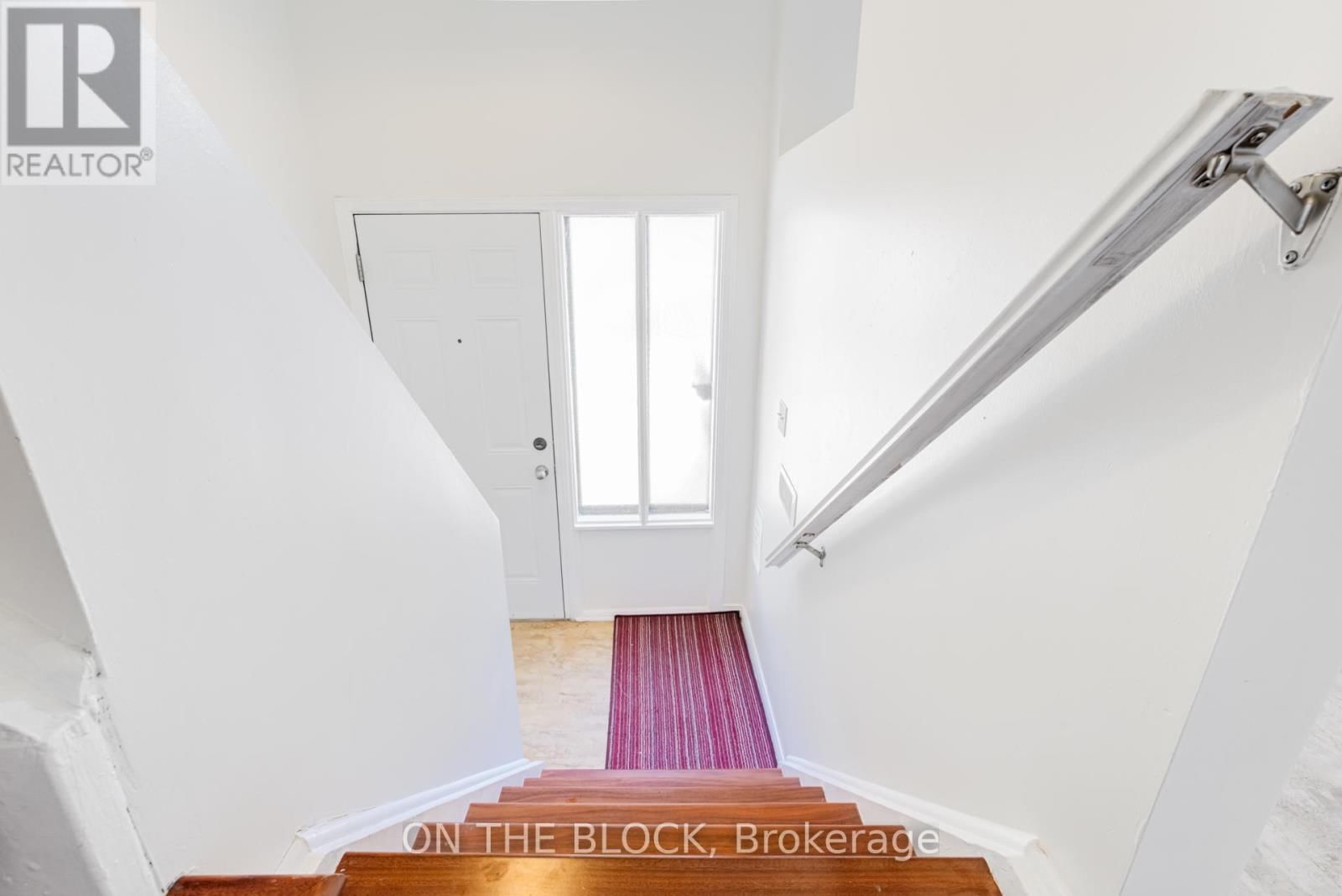 47 CARLETON PLACE Image 38