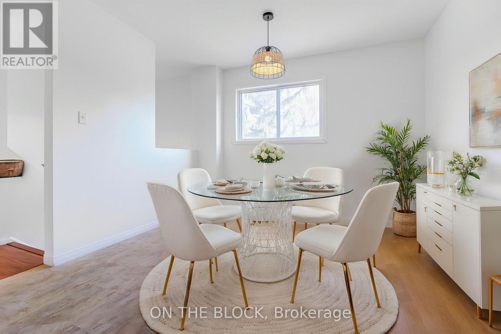 47 CARLETON PLACE Image 4