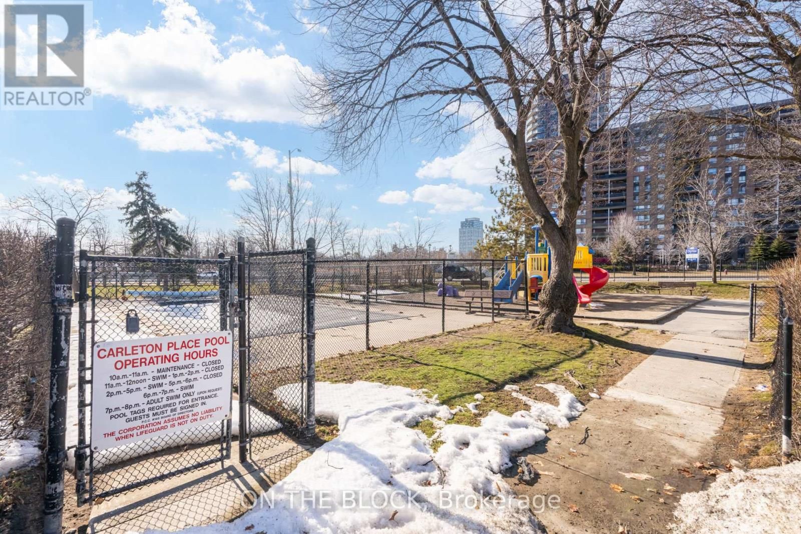 47 CARLETON PLACE Image 46