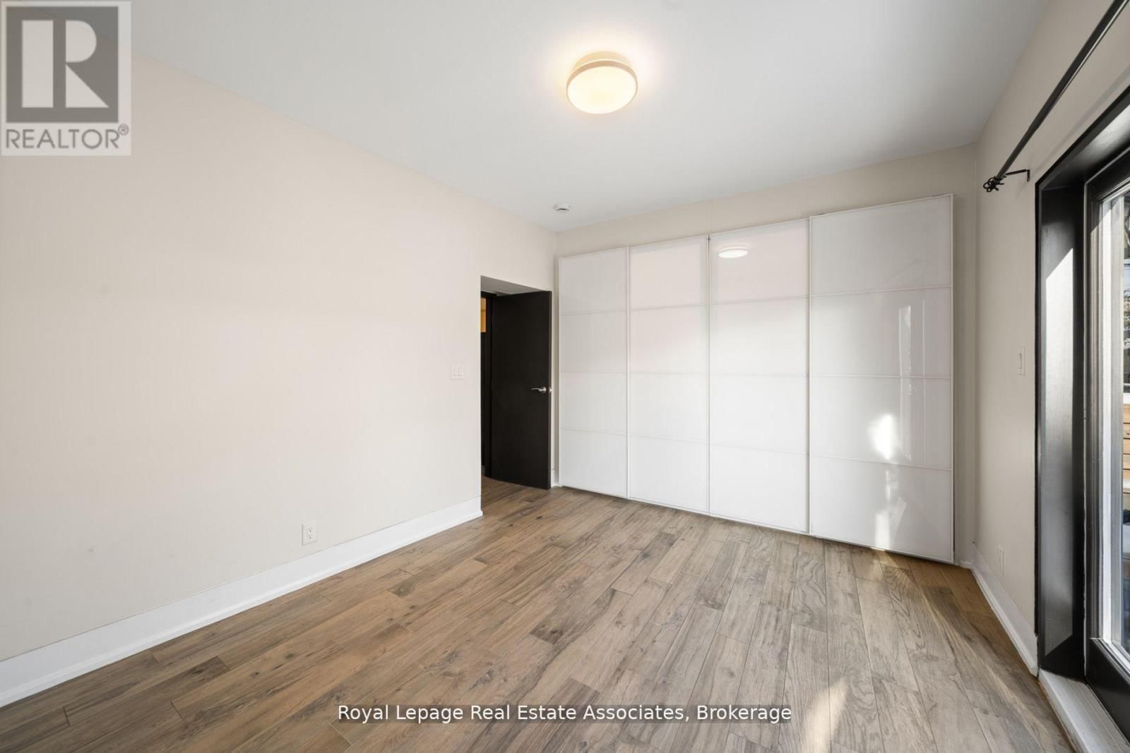 1 - 531 RUNNYMEDE ROAD Image 9