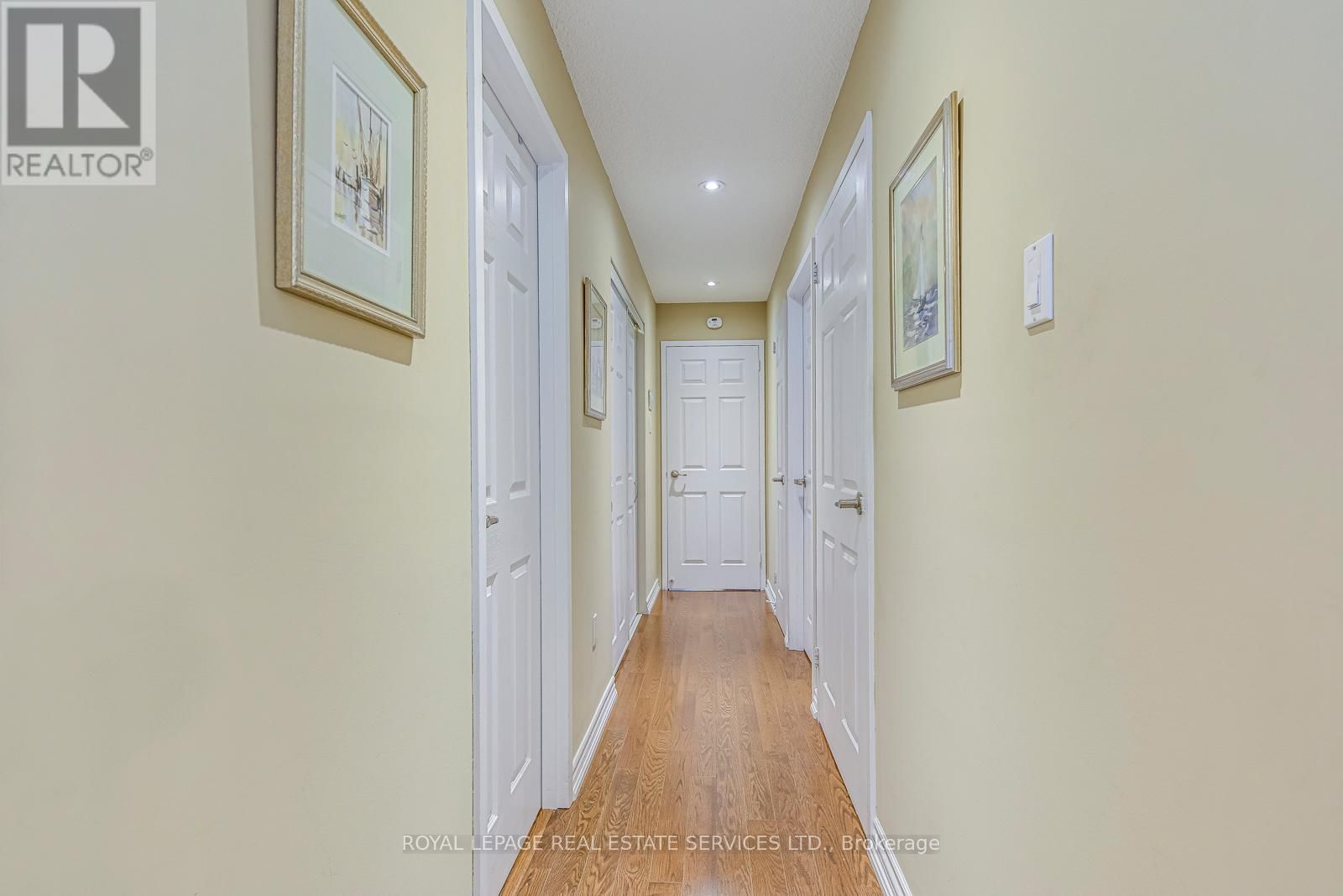 1104 - 965 INVERHOUSE DRIVE Image 27