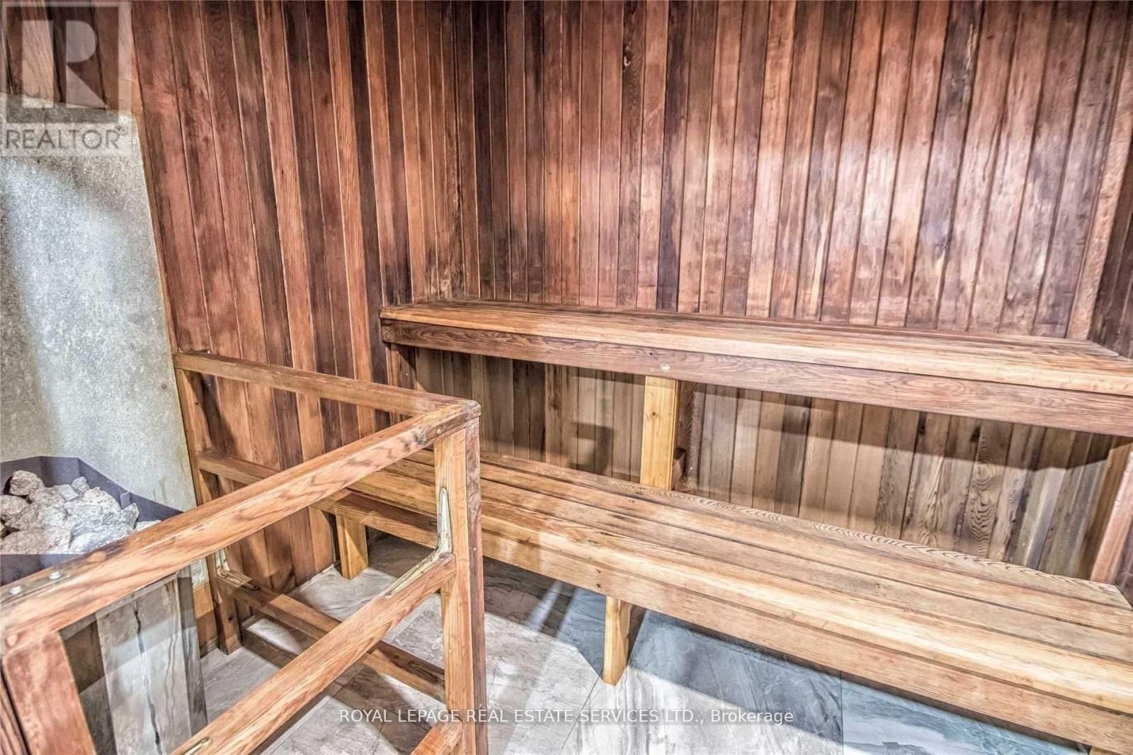 1104 - 965 INVERHOUSE DRIVE Image 44