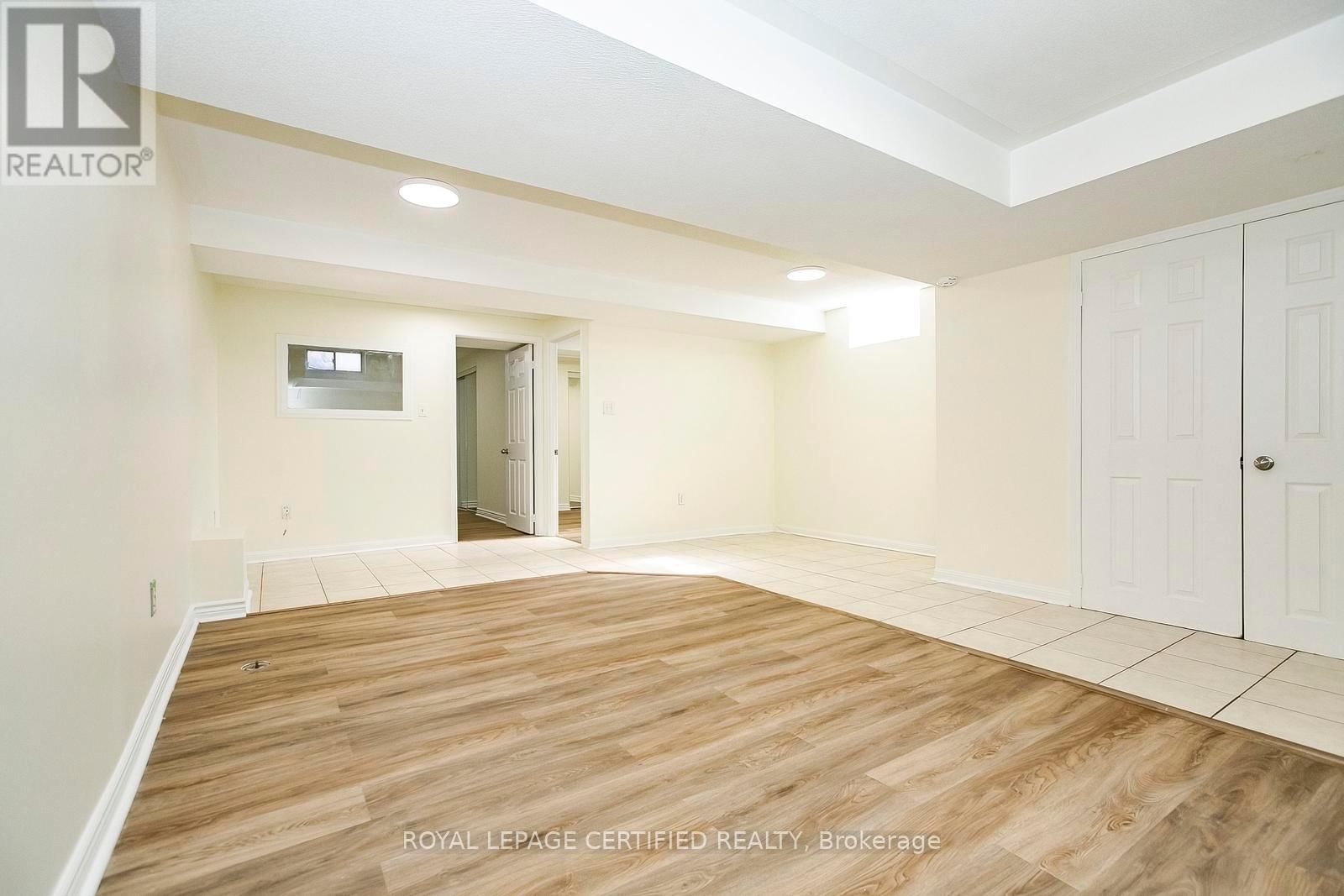 6545 SONG BIRD CRESCENT Image 44