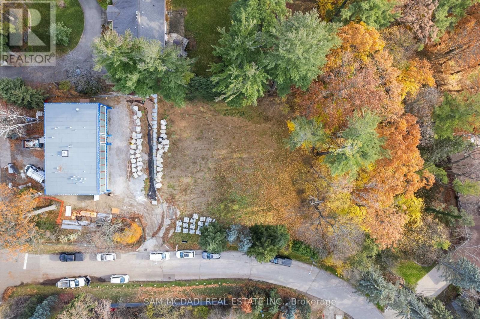 1470 PINETREE CRESCENT Image 6