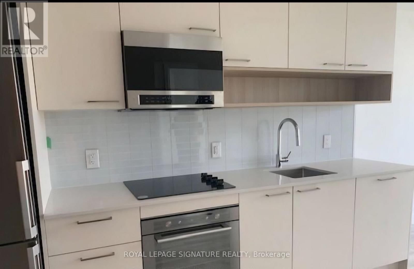 506 - 3005 PINE GLEN ROAD Image 5