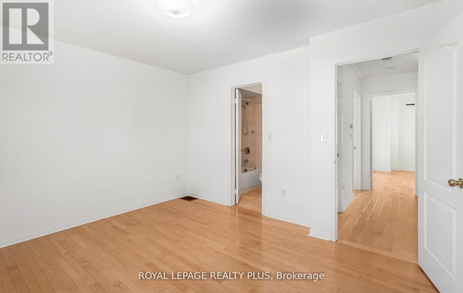 267 - 3030 BREAKWATER COURT Image 14