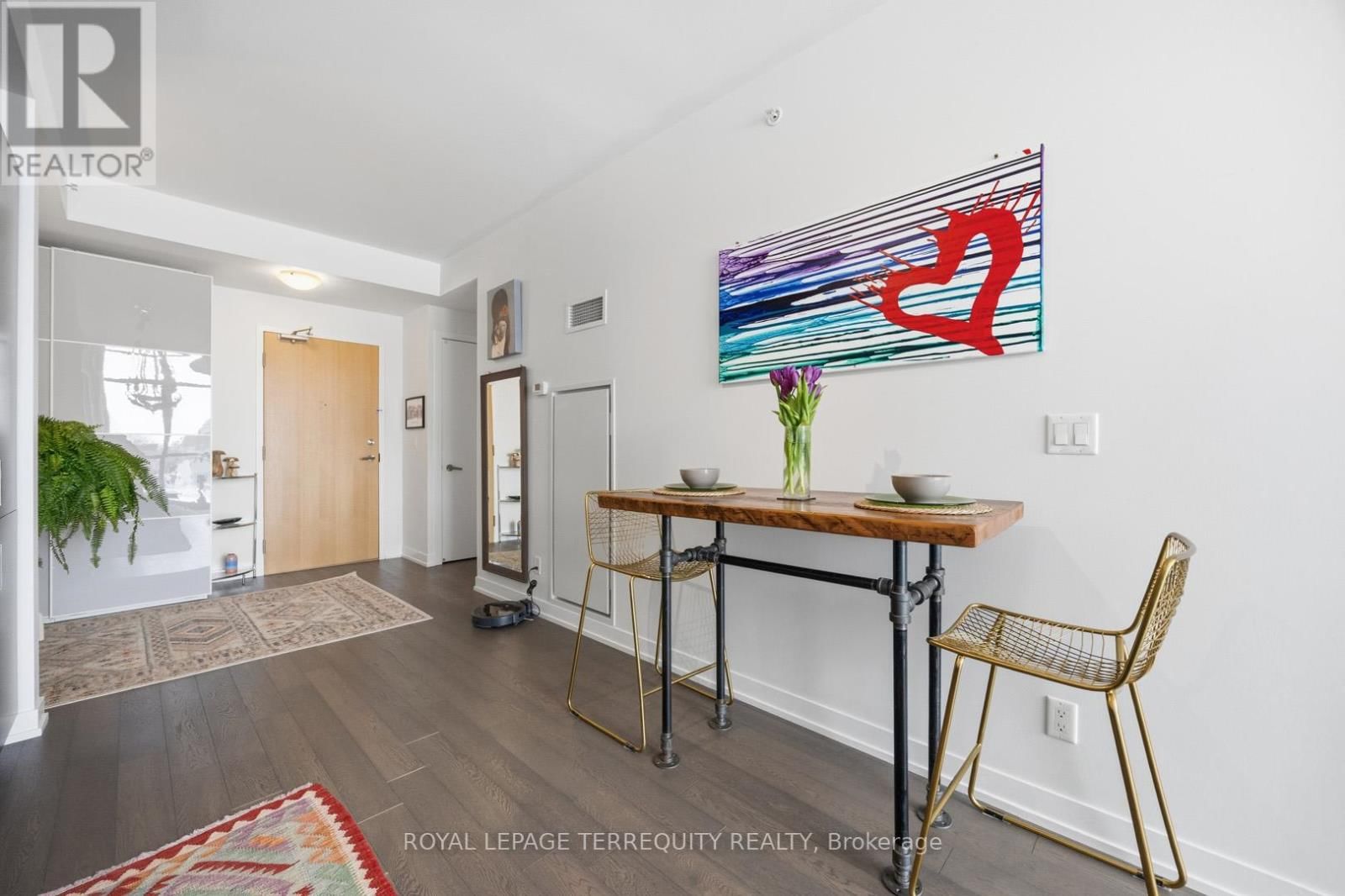 510 - 36 HOWARD PARK AVENUE Image 15