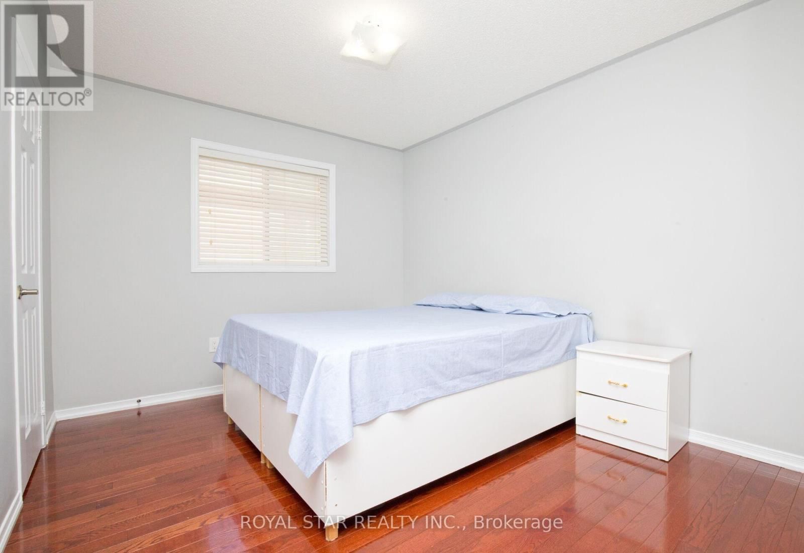 51 CAPE DORSET CRESCENT Image 31