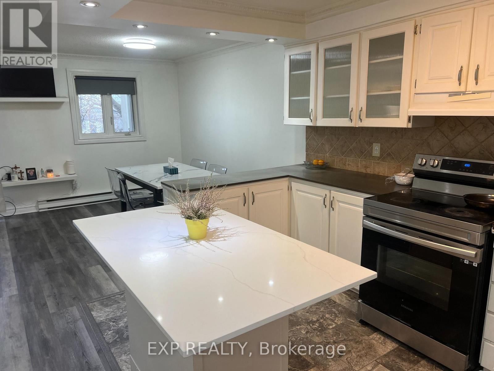 103 - 3040 CONSTITUTION BOULEVARD Image 12