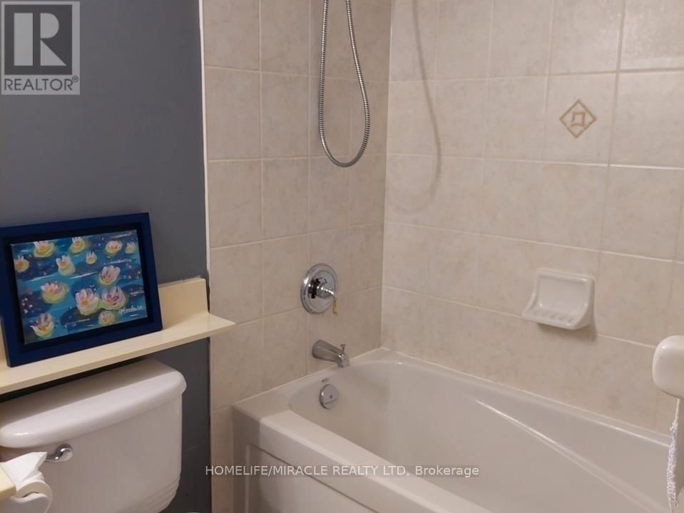 116 - 25 VIA ROSEDALE WAY SOUTH Image 6