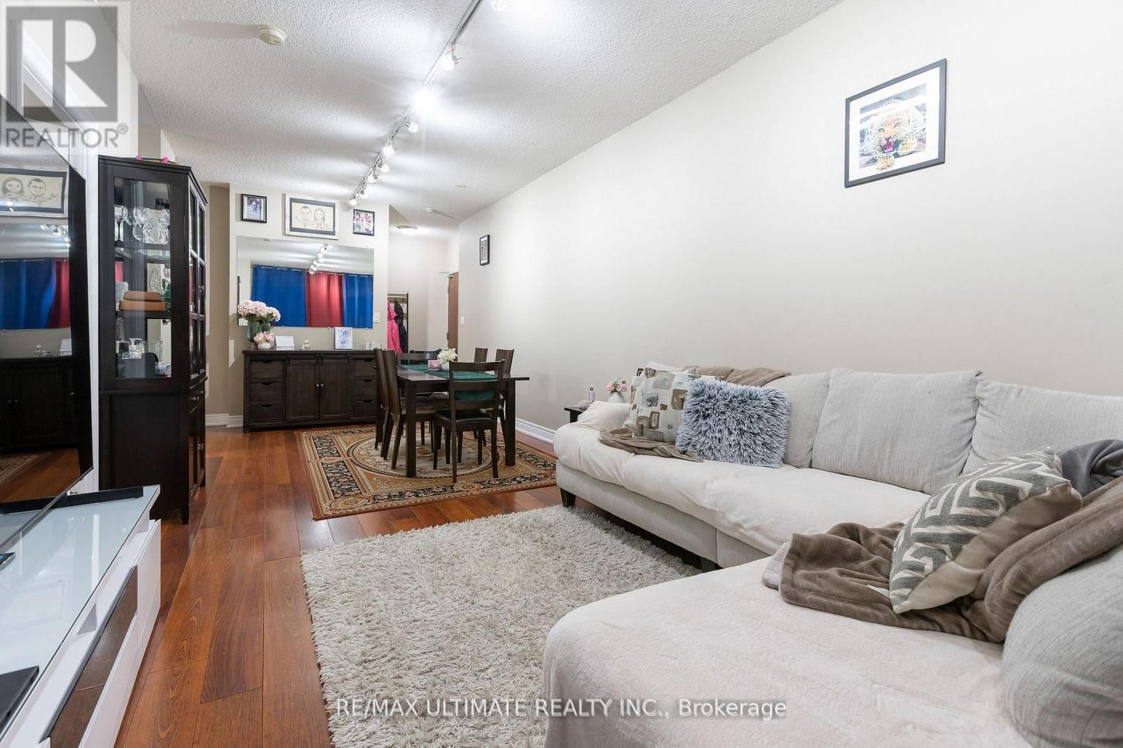 105 - 2772 KEELE STREET Image 14