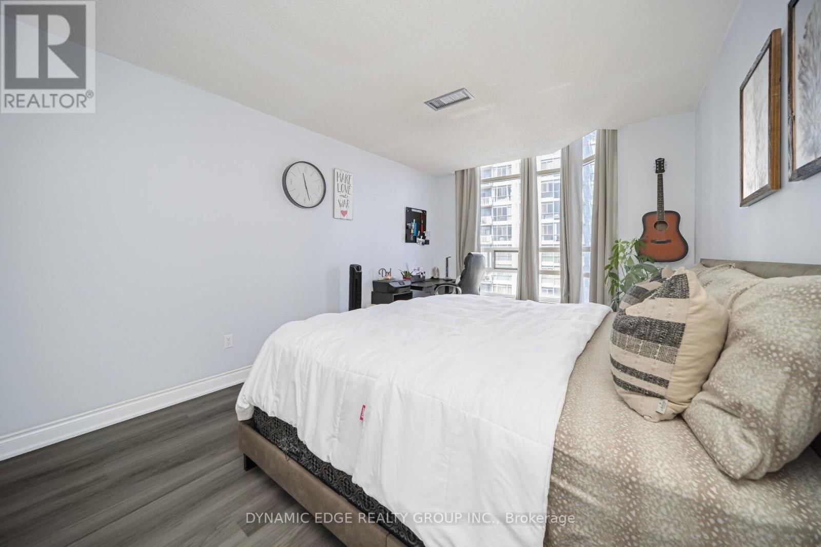 1607 - 250 WEBB DRIVE Image 33