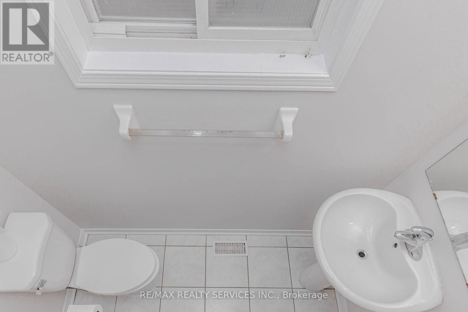 102 SAND CHERRY CRESCENT Image 20