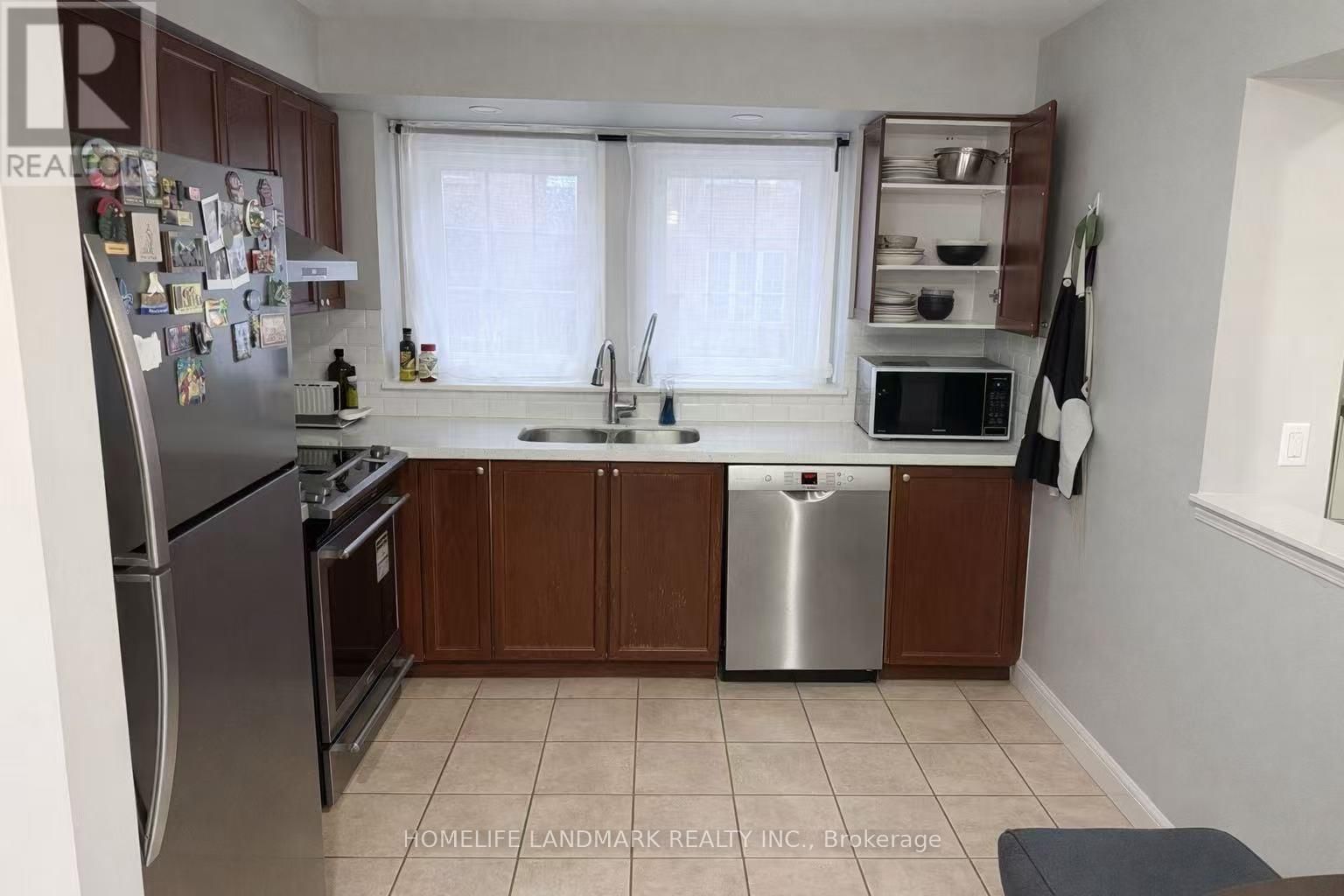 26 - 50 STRATHAVEN DRIVE Image 5