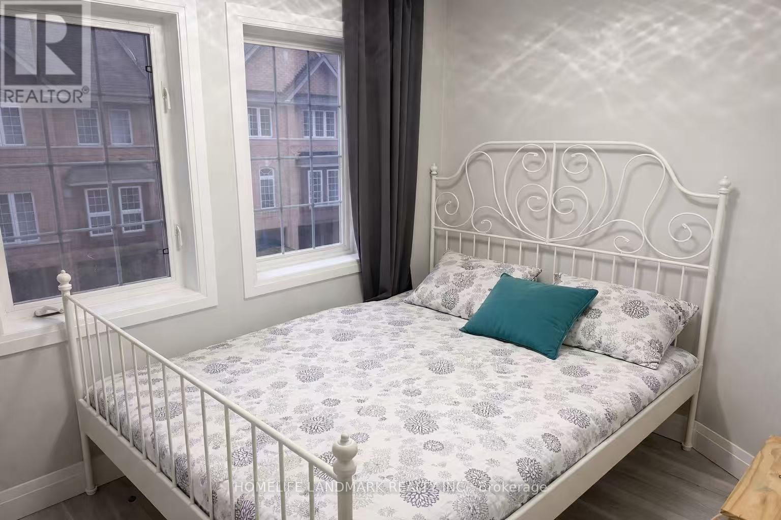 26 - 50 STRATHAVEN DRIVE Image 7