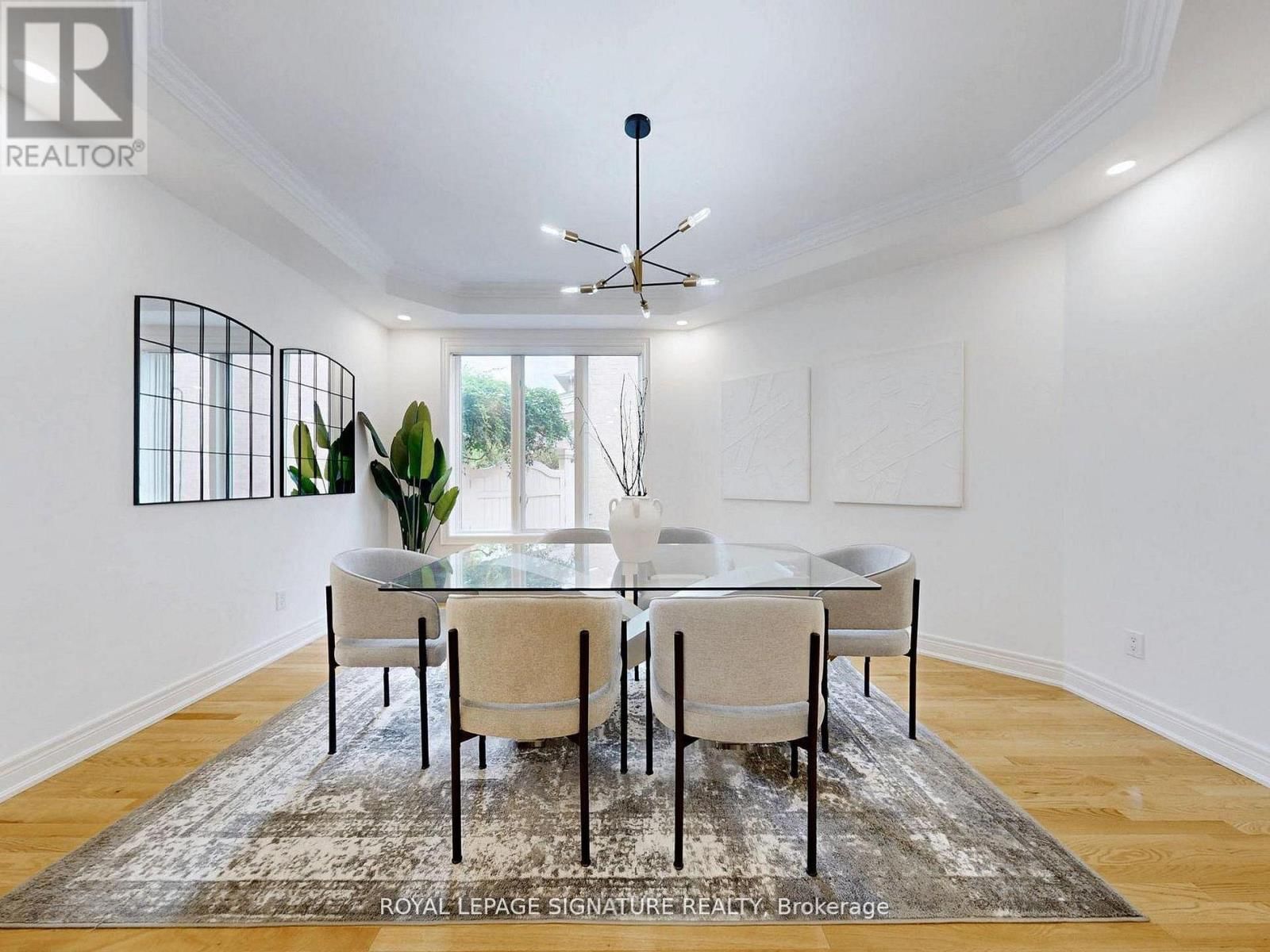 2238 LYNDHURST DRIVE Image 10