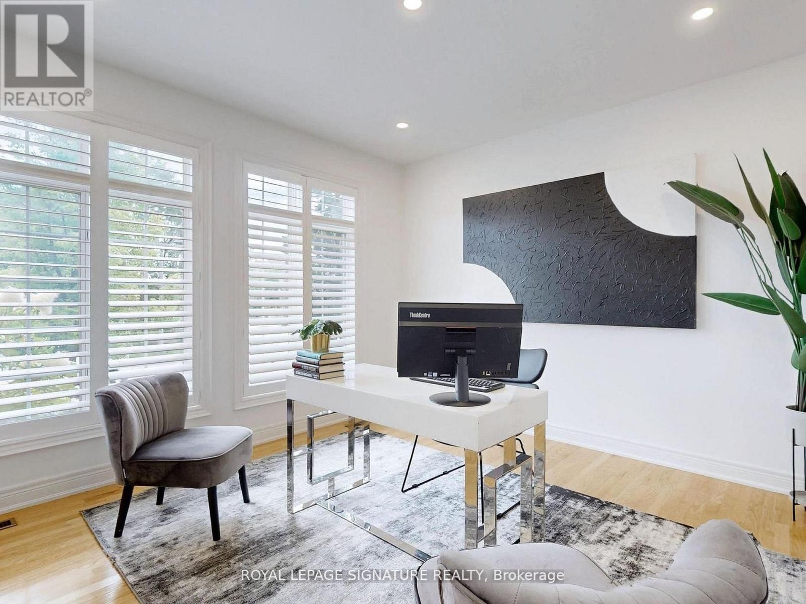 2238 LYNDHURST DRIVE Image 20