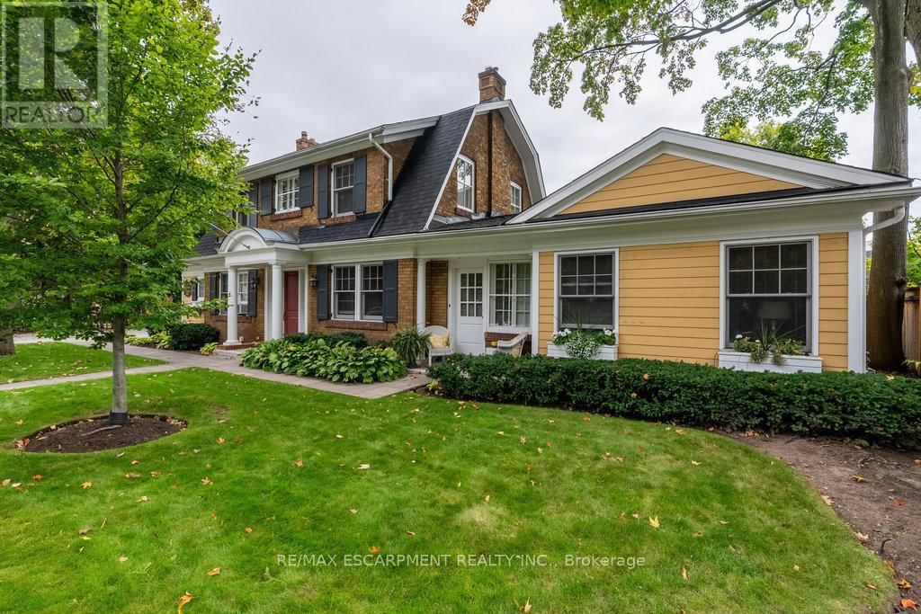 A - 2080 CAROLINE STREET Image 5