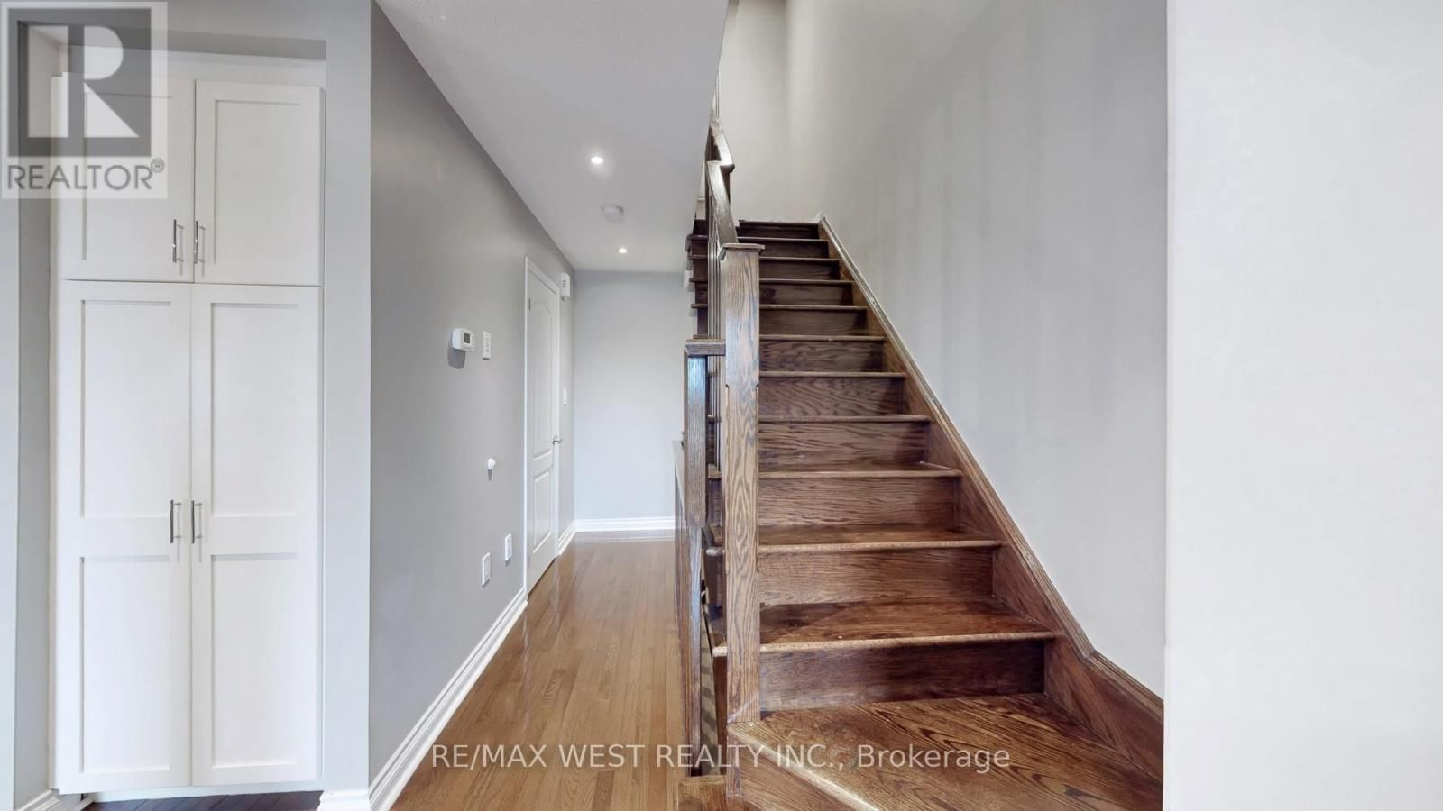 36 FINNEY TERRACE Image 25