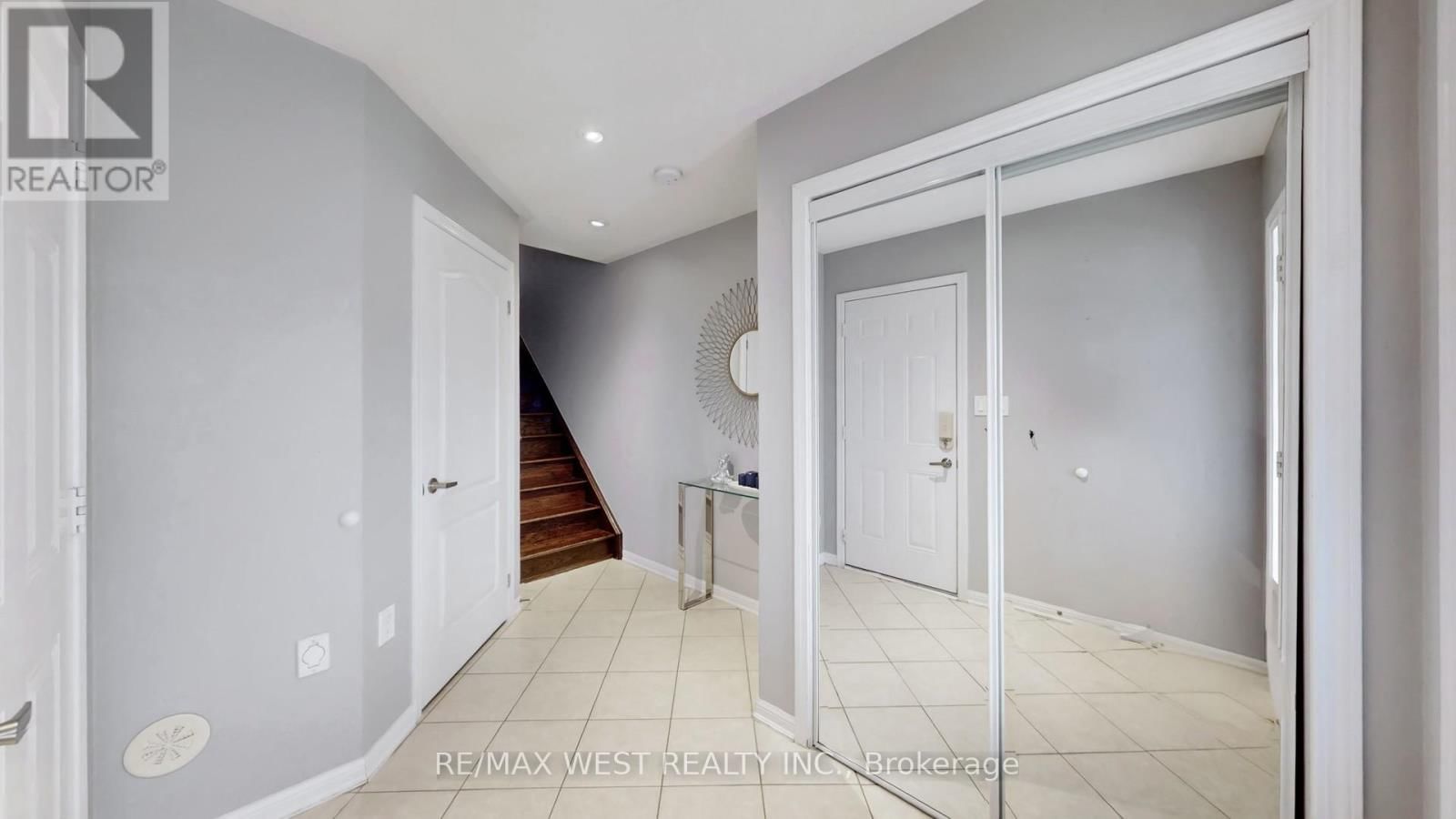 36 FINNEY TERRACE Image 5