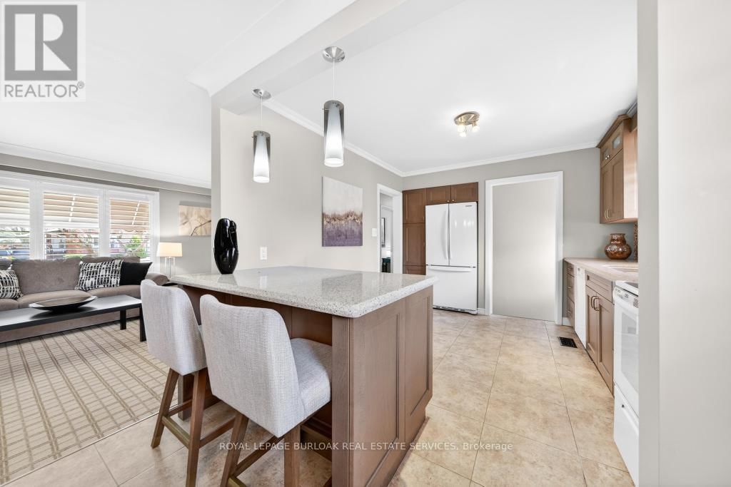 2205 JOYCE STREET Image 15