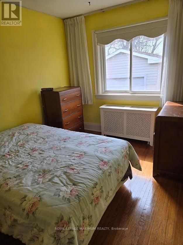 26 LANDOUR AVENUE Image 12