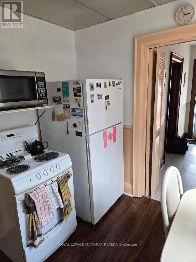 26 LANDOUR AVENUE Image 4