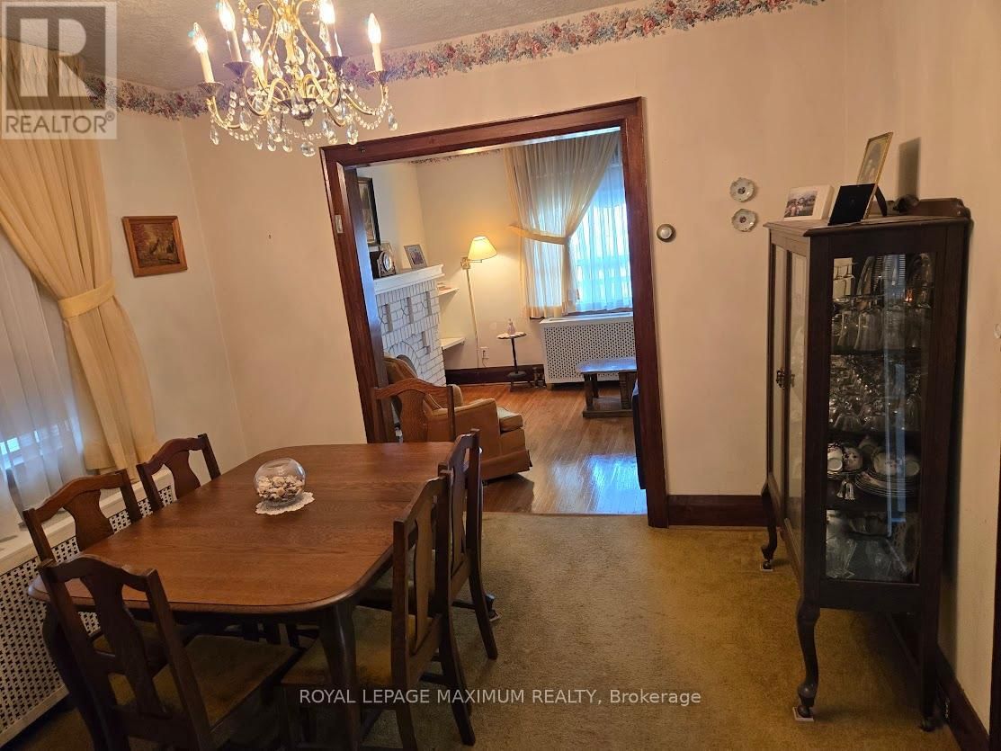 26 LANDOUR AVENUE Image 8