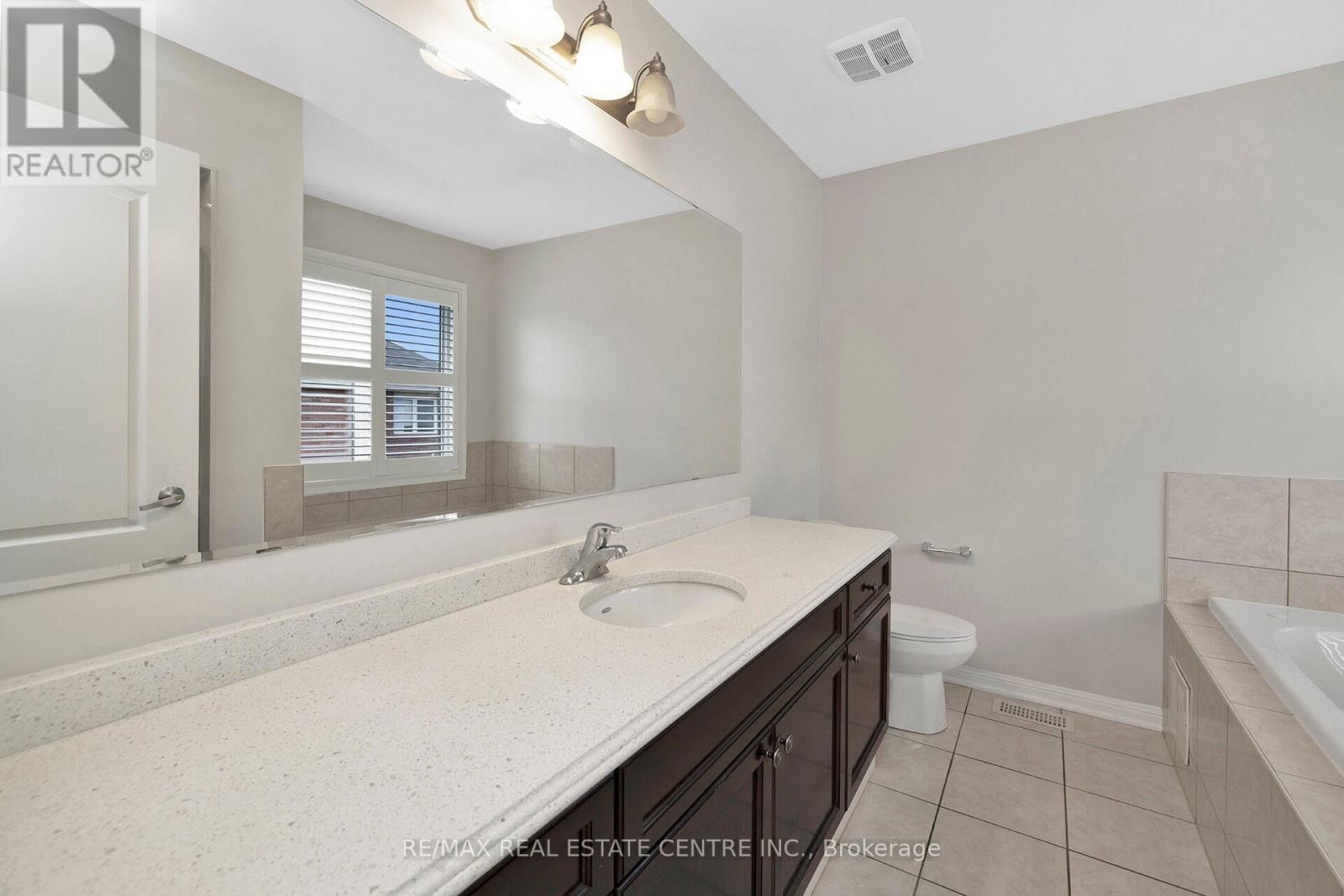 232 DRINKWATER ROAD Image 22