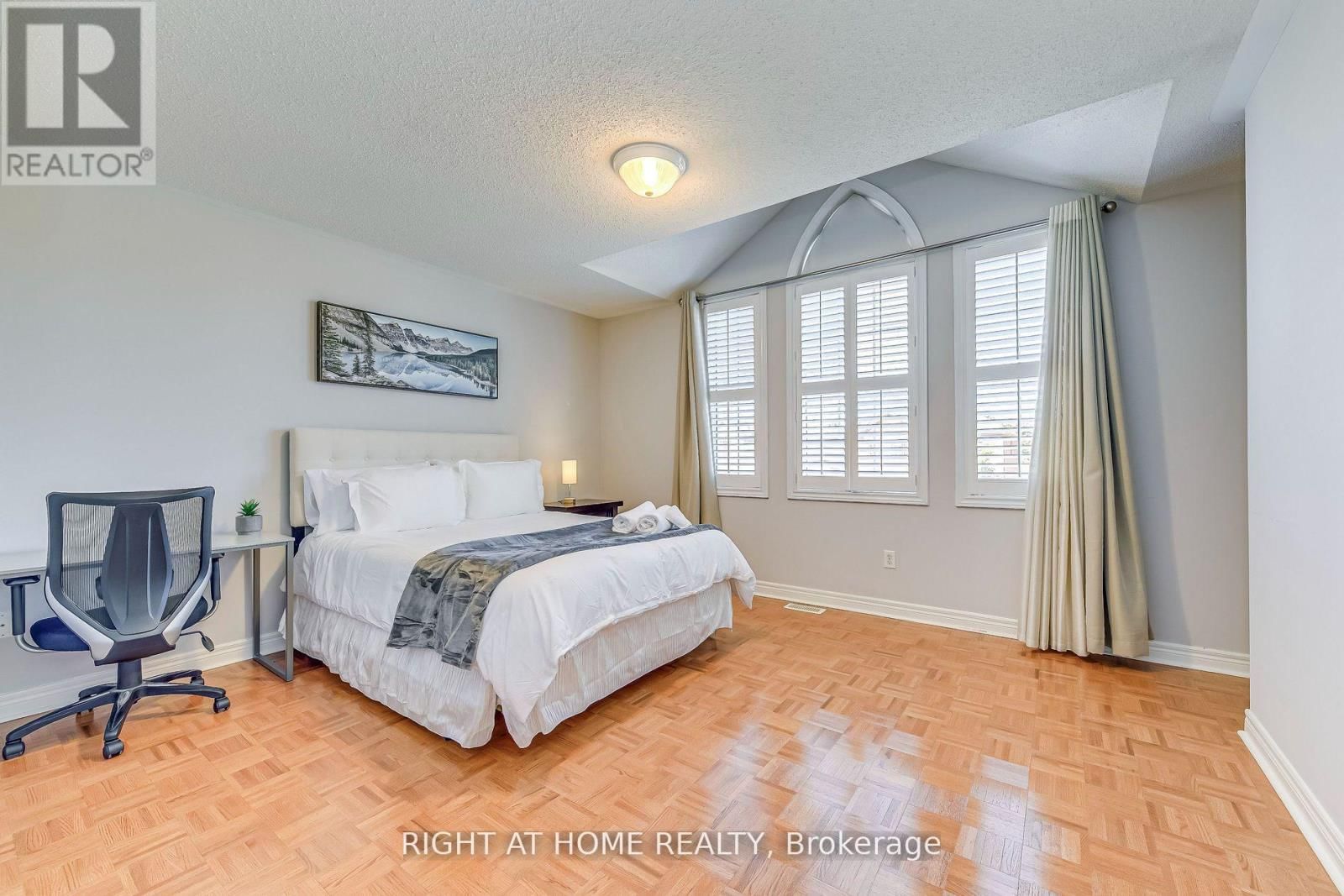 814 BRASS WINDS PLACE Image 17