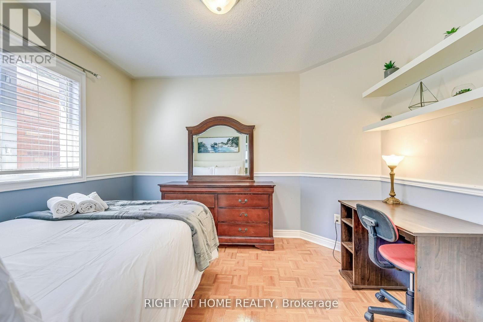 814 BRASS WINDS PLACE Image 27