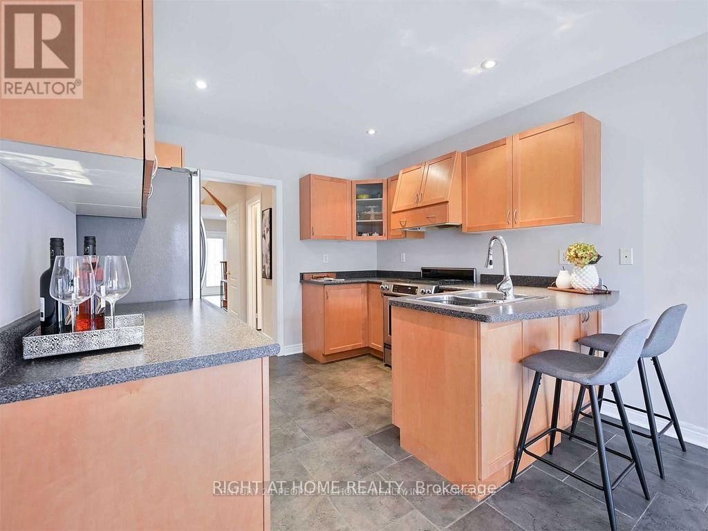 814 BRASS WINDS PLACE Image 28