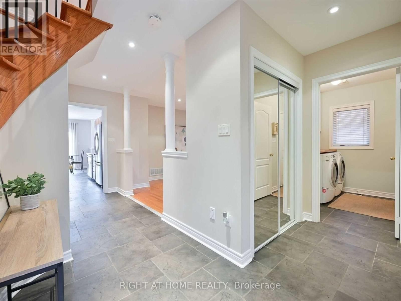 814 BRASS WINDS PLACE Image 30