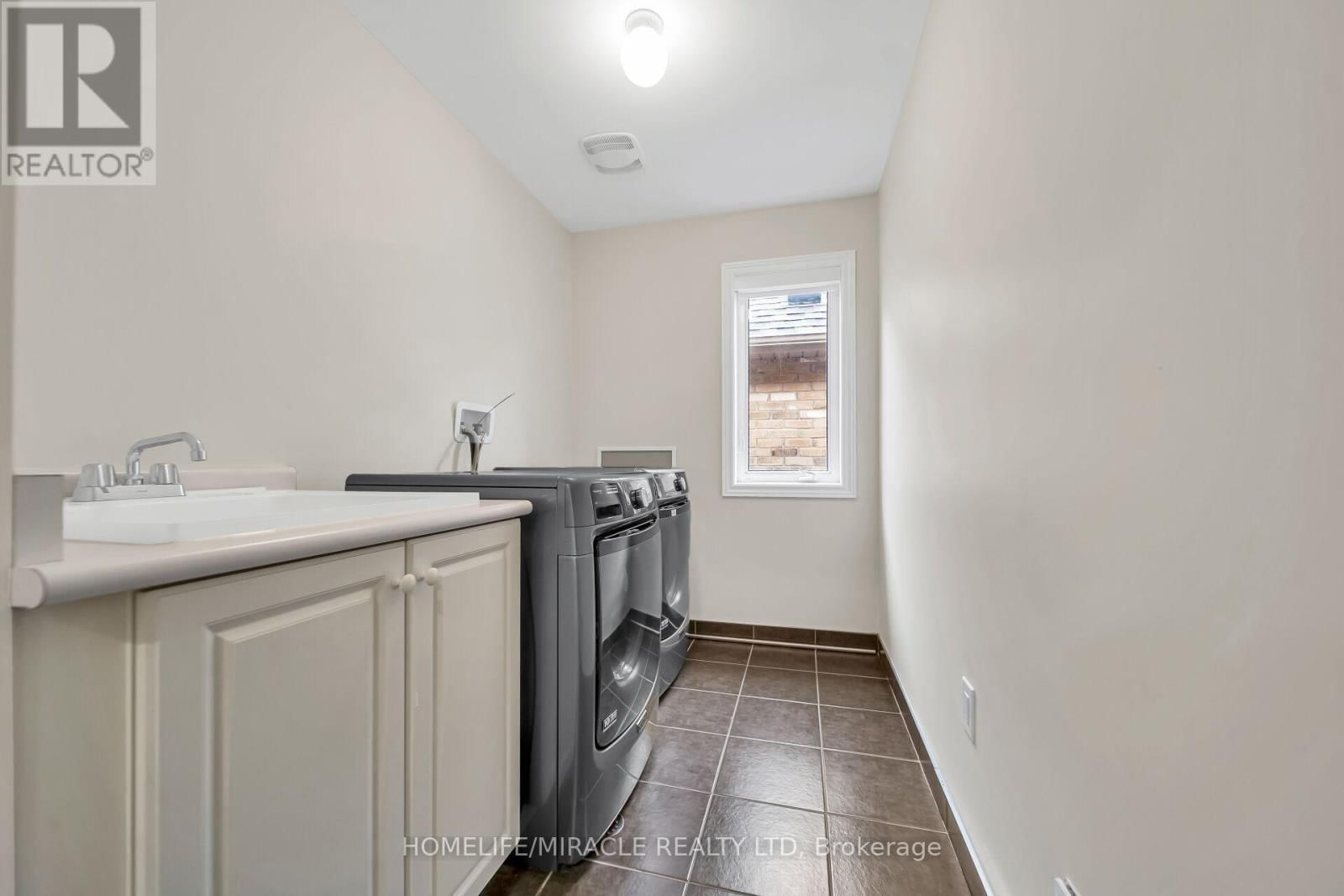 41 HOXTON ROAD Image 30