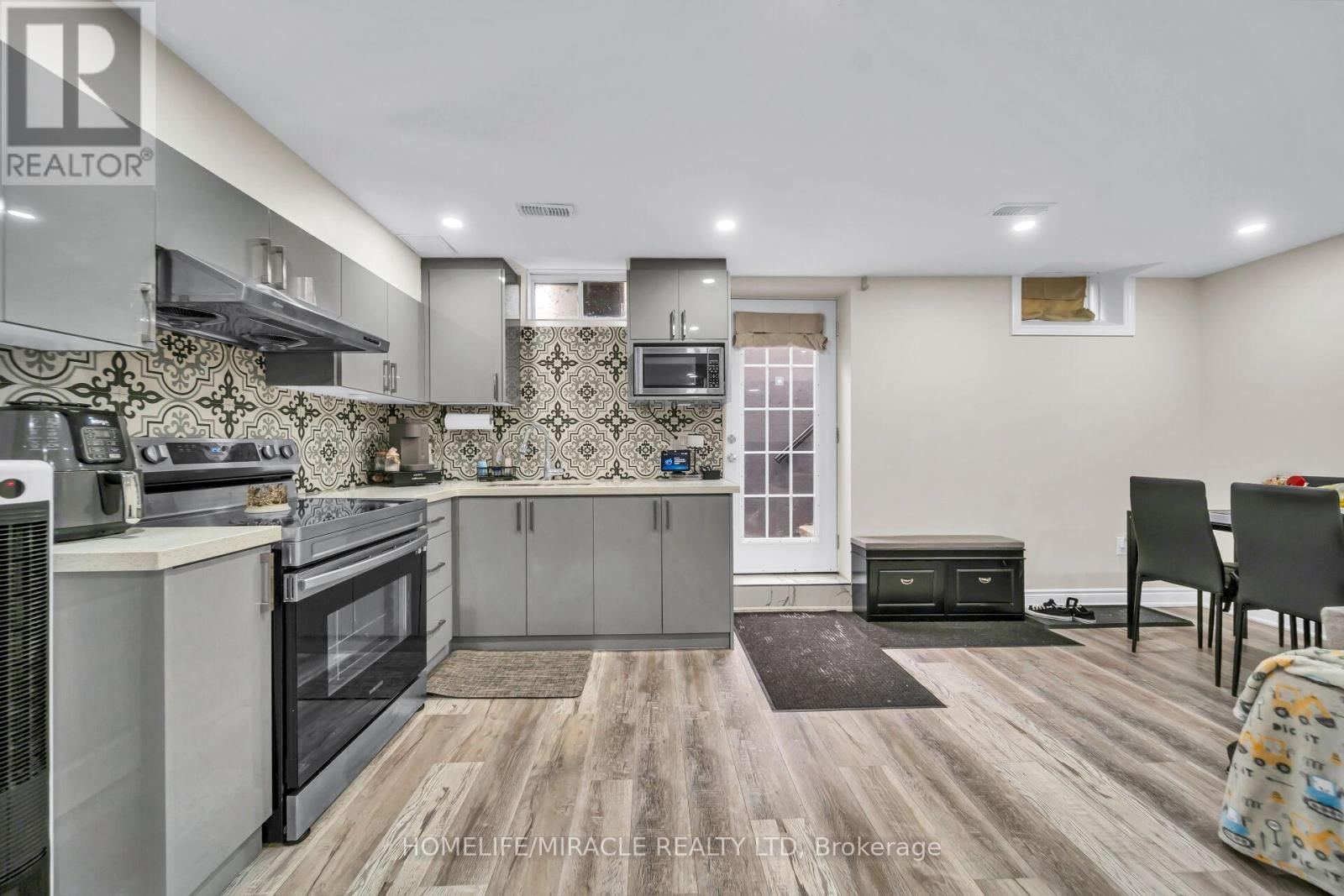 41 HOXTON ROAD Image 43