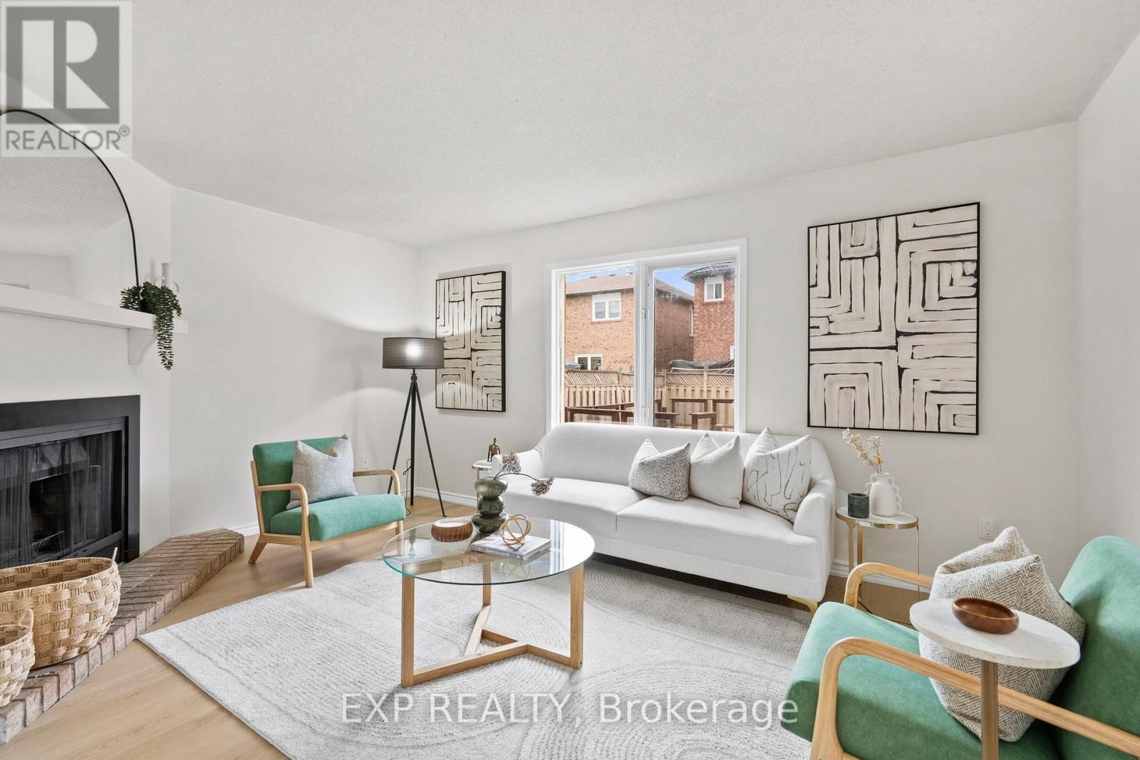 3365 NUTCRACKER DRIVE Image 1