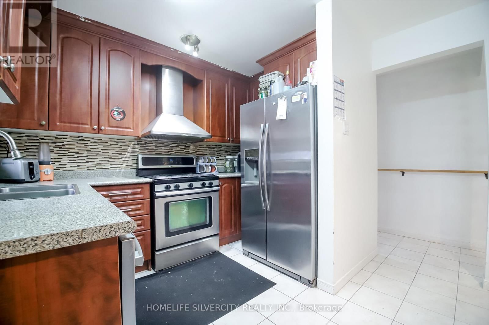 10 COPPERMILL DRIVE Image 15