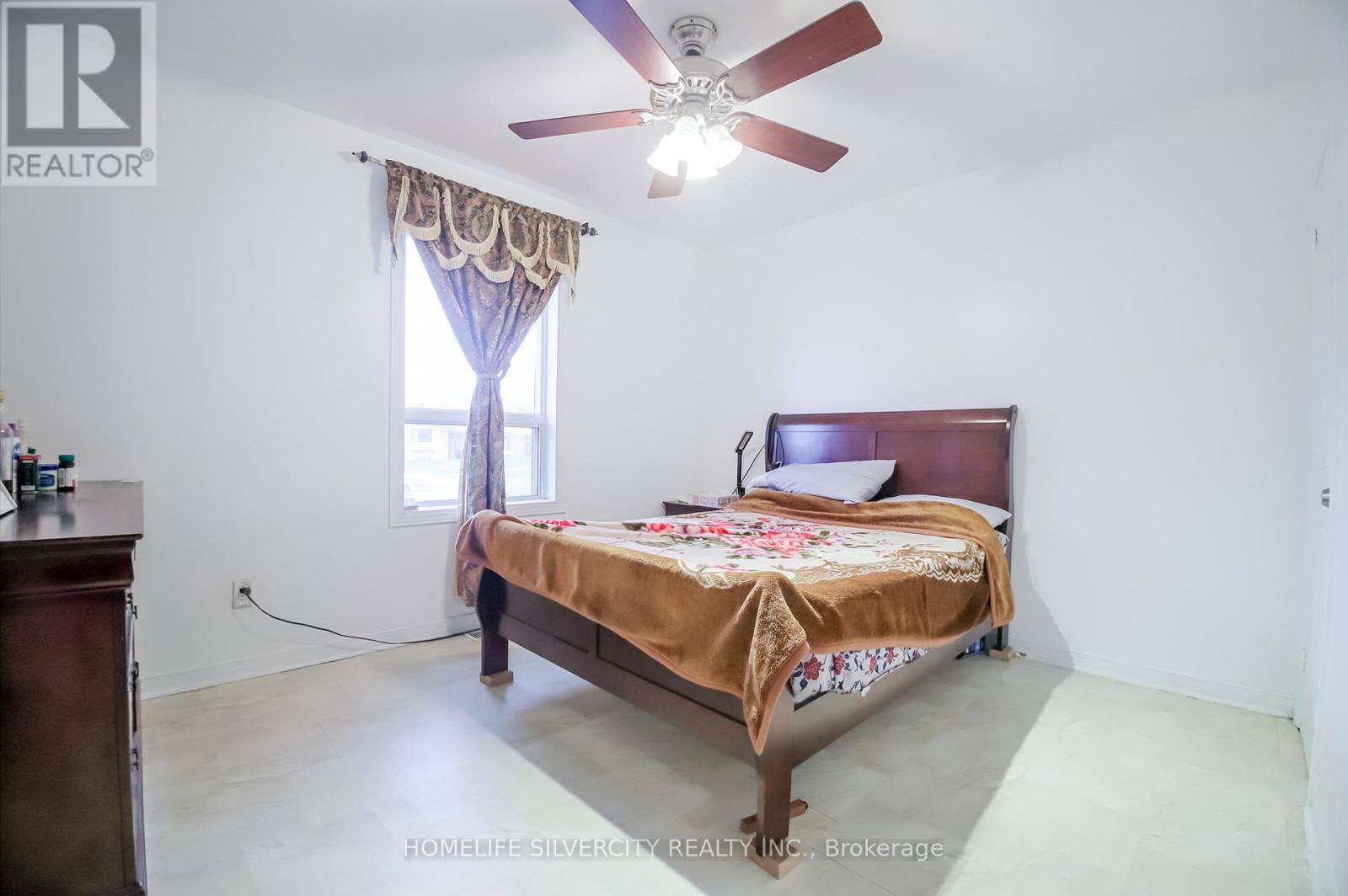 10 COPPERMILL DRIVE Image 21