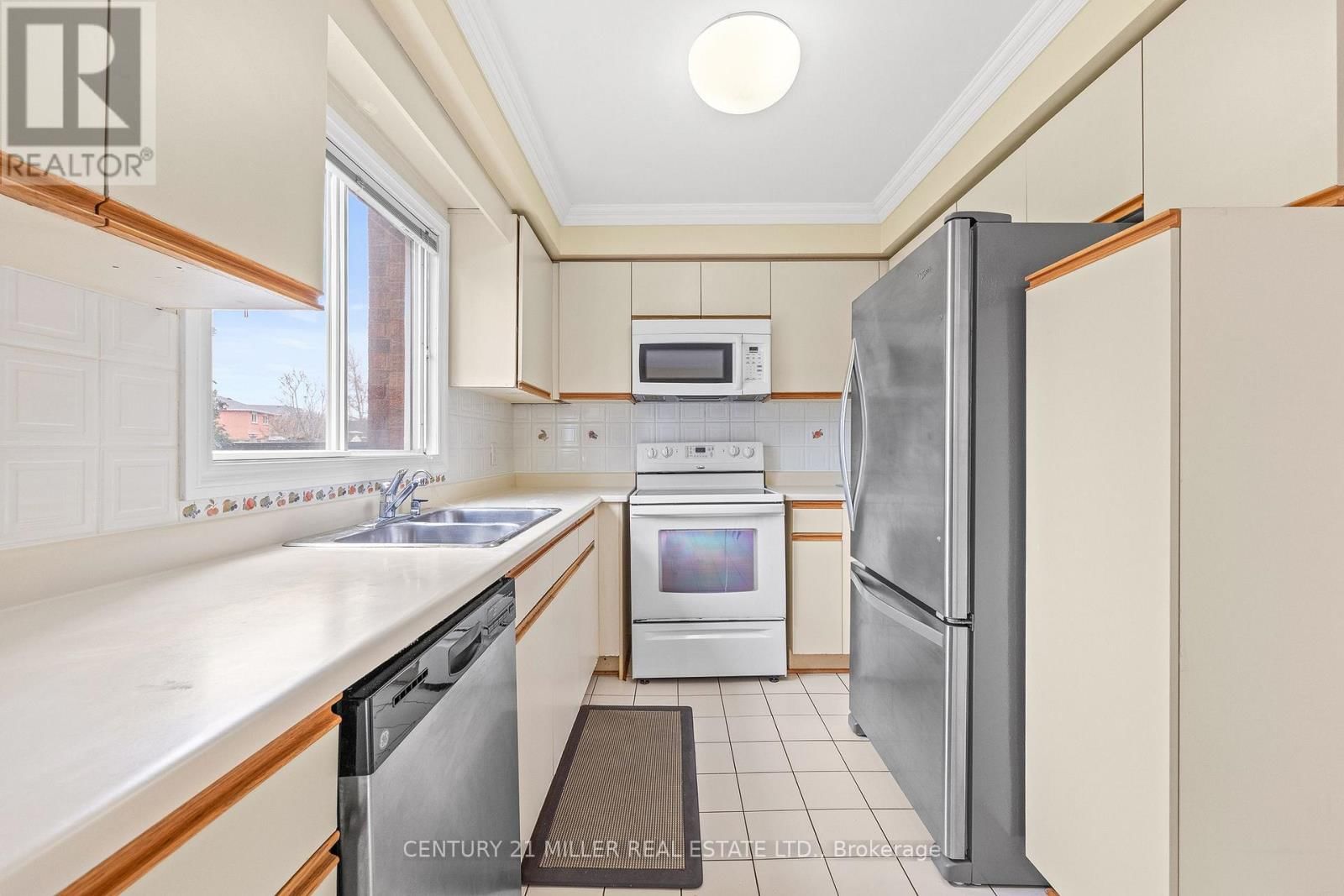 3282 AUBREY ROAD Image 6