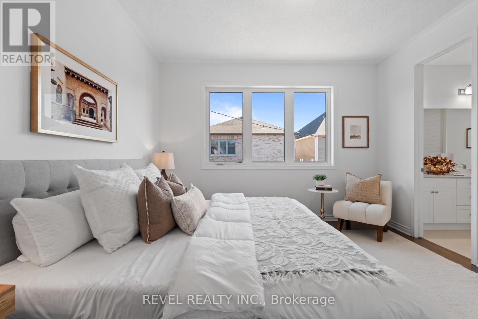 1367 HEARNS PLACE Image 23