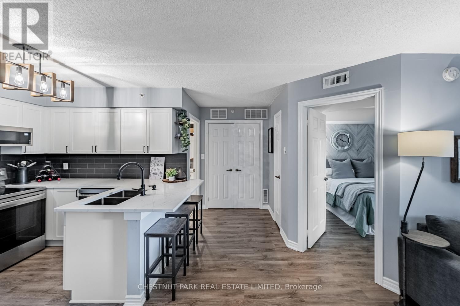 306 - 2055 APPLEBY LINE Image 11