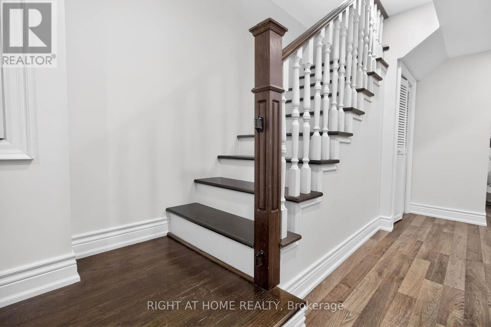 531 FOTHERGILL BOULEVARD Image 17